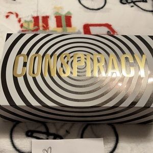 Conspiracy Palette BNIB (2) Available